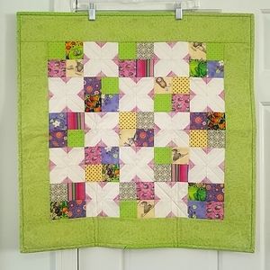 Hand Crafted Pieced Cotton & Flannel Baby Quilt Vermont Made